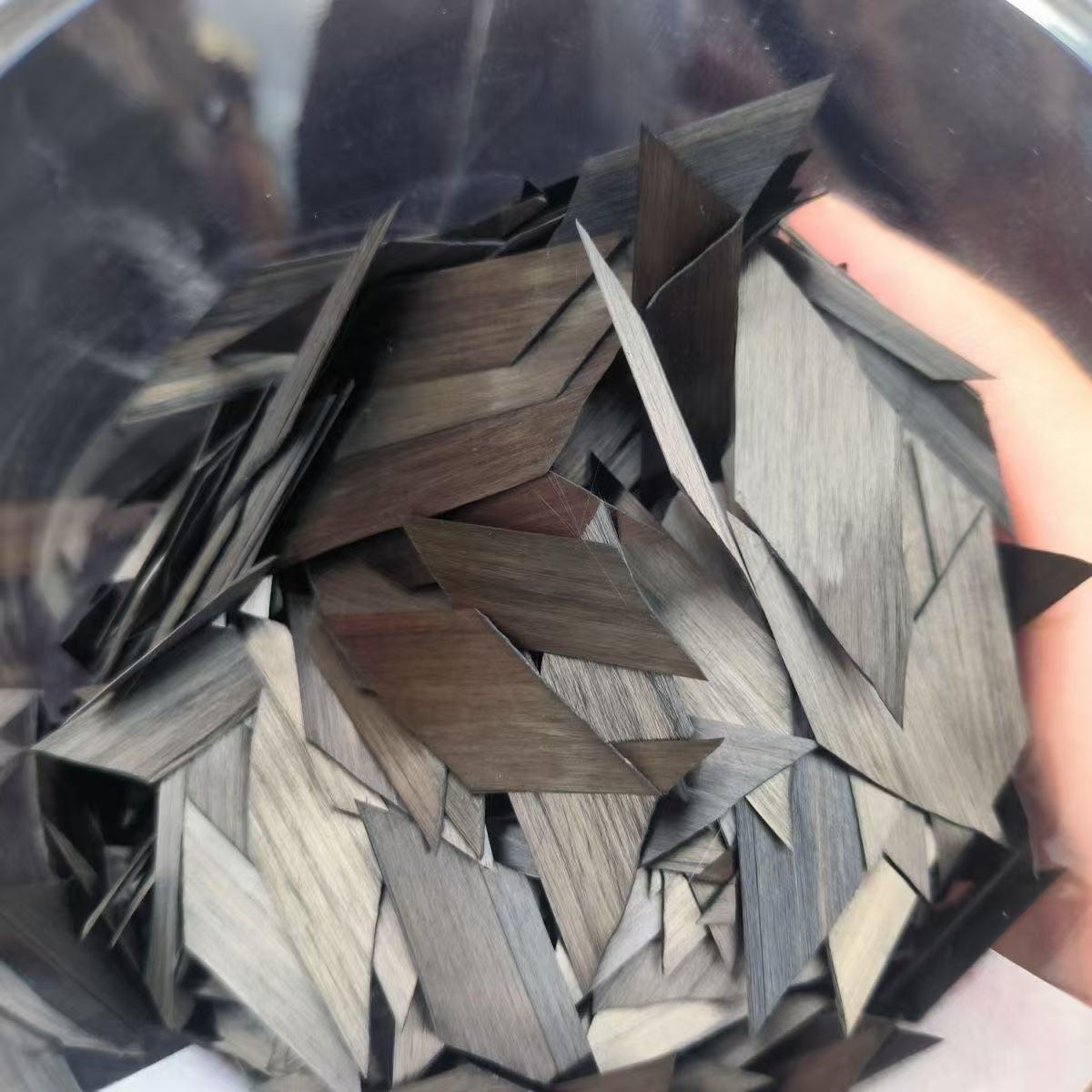 Włókno włókninowe z włókna węg – Crepe Pan Carbon recenzja i cena